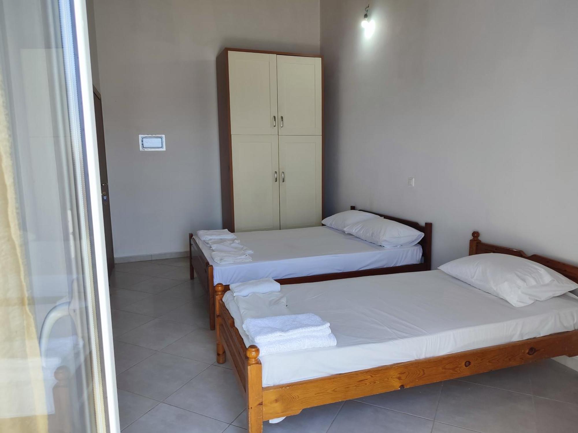 Petros Rooms ฮีมาเรอ ห้อง รูปภาพ